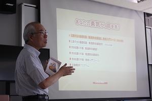 AED講習会 004.JPG